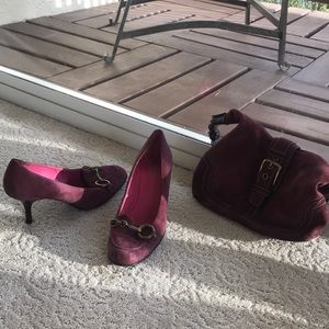 they are Burgundy color. Not purple.